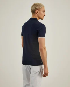 Polo slim fit com riscas a contraste