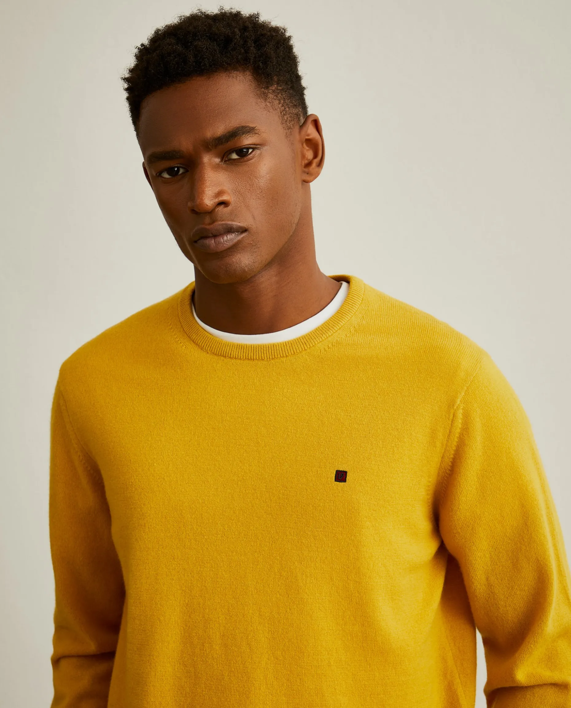 Pullover de lã gola redonda