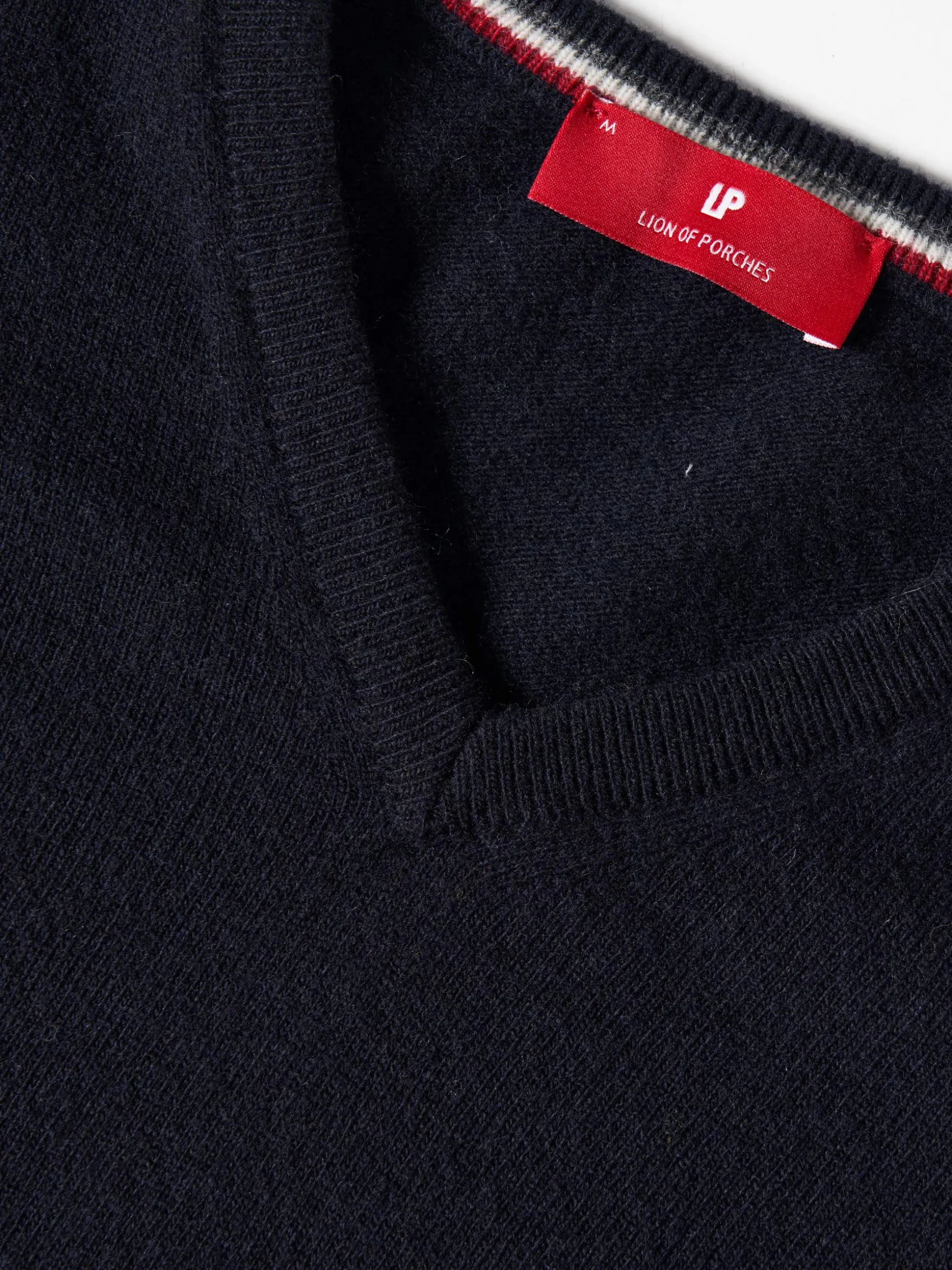 Pullover decote em V mistura de lã