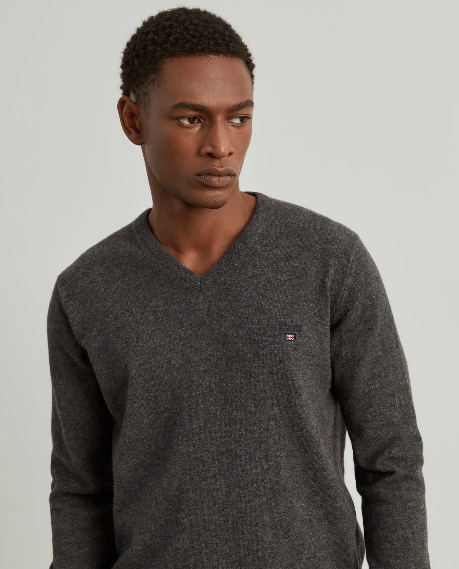 Pullover decote em V mistura de lã