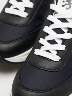 Sapatilhas combinadas bicolor