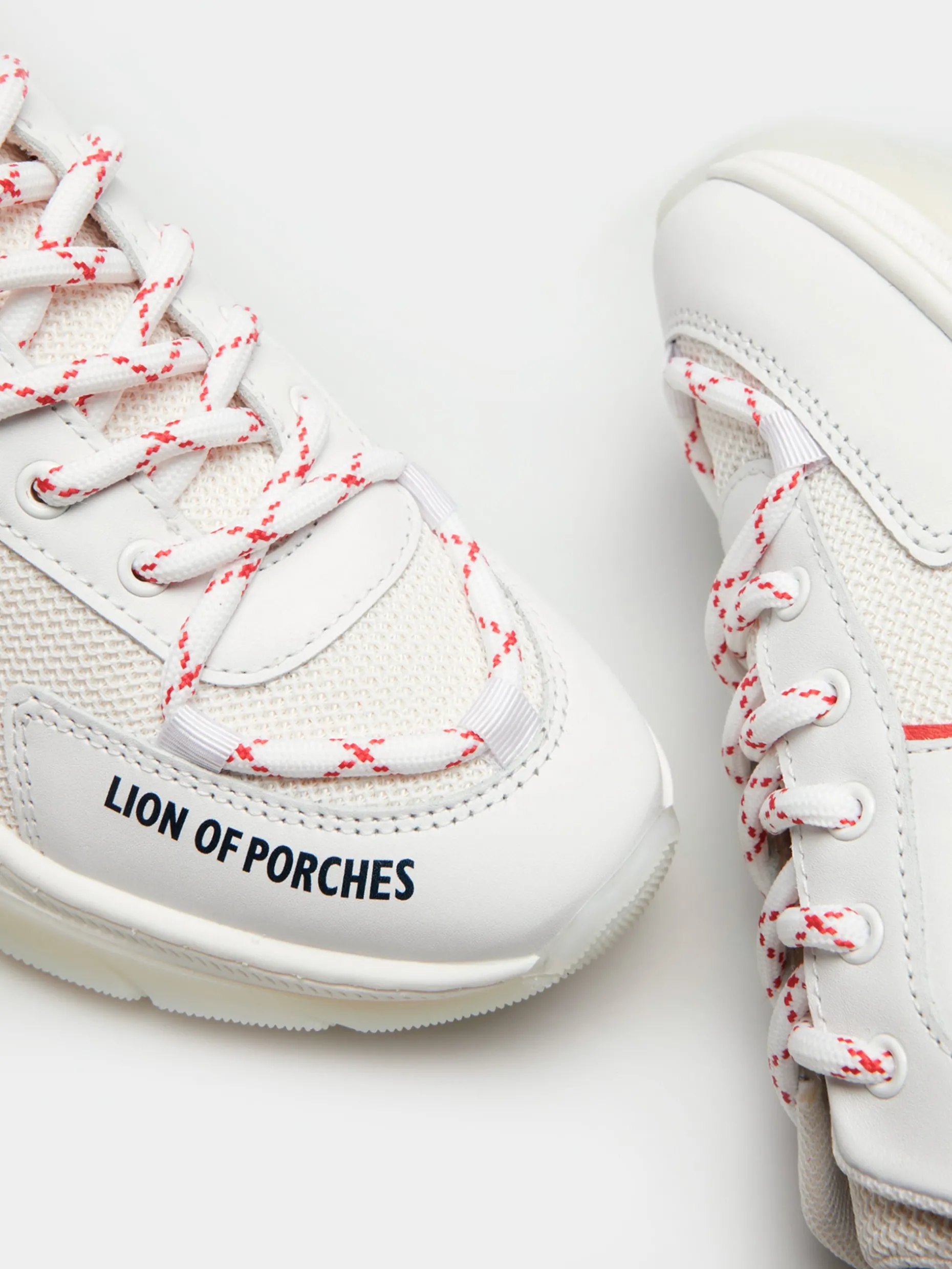 Sapatilhas combinadas unissexo com cordões