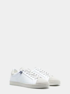 Sapatilhas de pele brancas