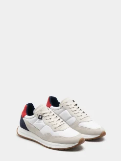 Sapatilhas desportivas combinadas