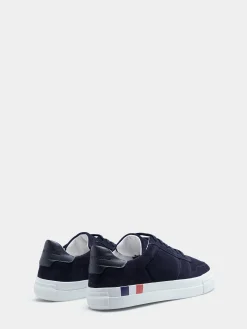 Sapatilhas em camurça