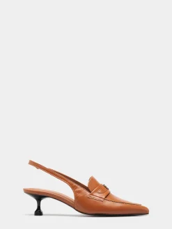 Sapatos mules com tacão kitten