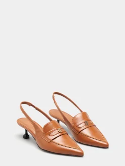 Sapatos mules com tacão kitten