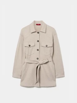 Sobrecamisa em malha com cinto e bolsos