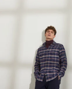 Sobrecamisa em xadrez