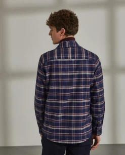 Sobrecamisa em xadrez