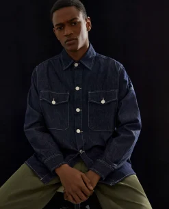Sobrecamisa para homem regular fit em denim e com bolsos
