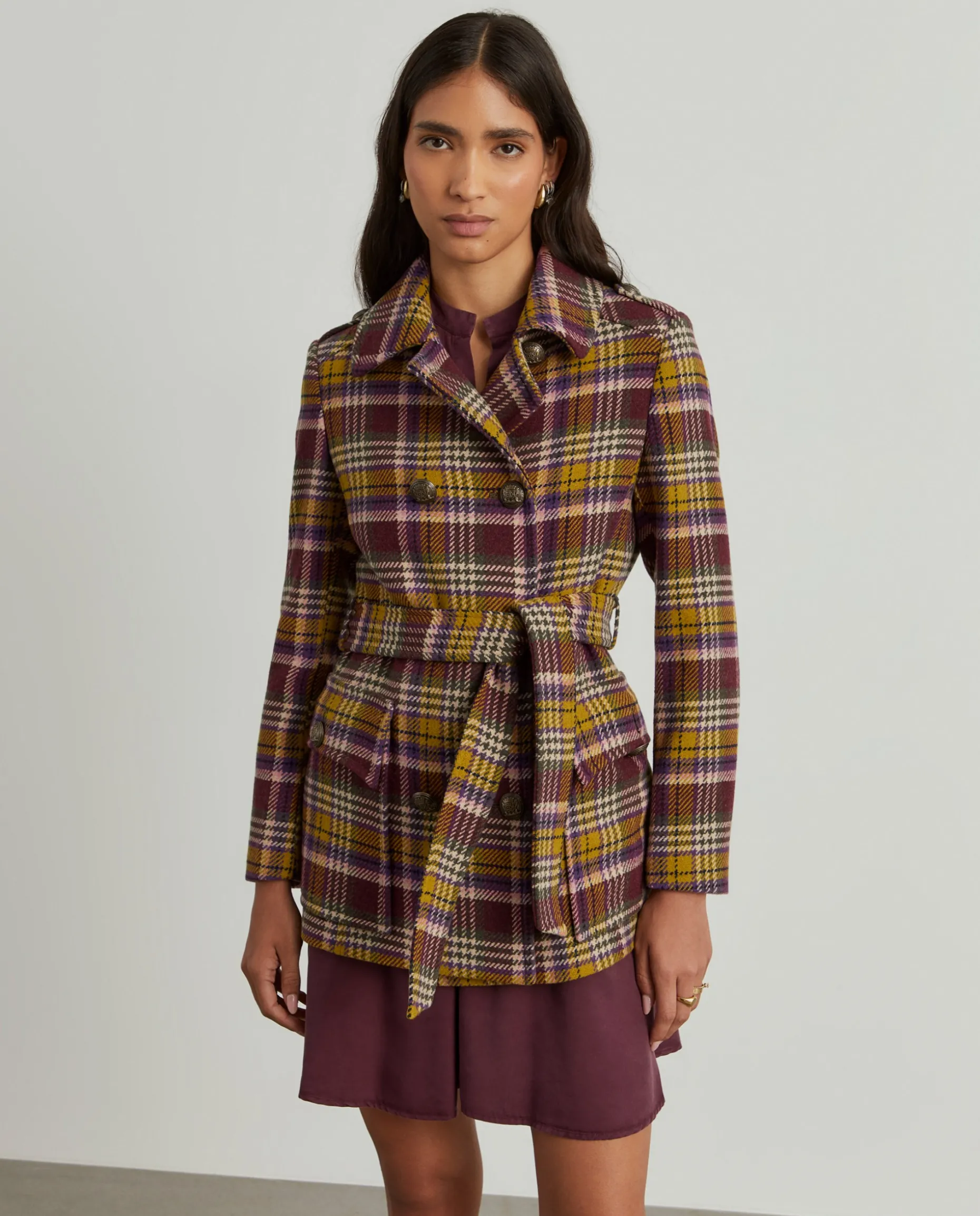 Sobretudo curto pied de poule com cinto