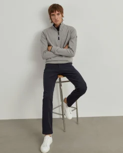 Sweater com fecho em contraste