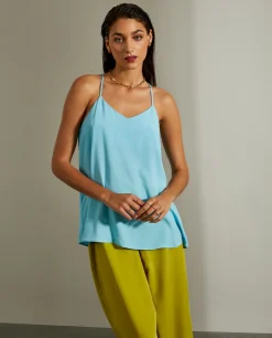 Top de alças fluido