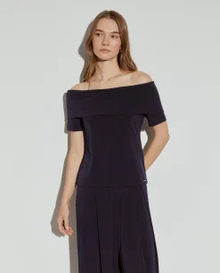 Top de malha sem ombros