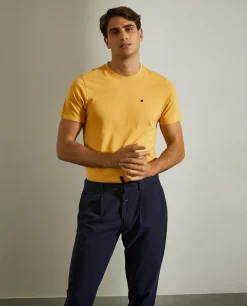 T-shirt básica de algodão