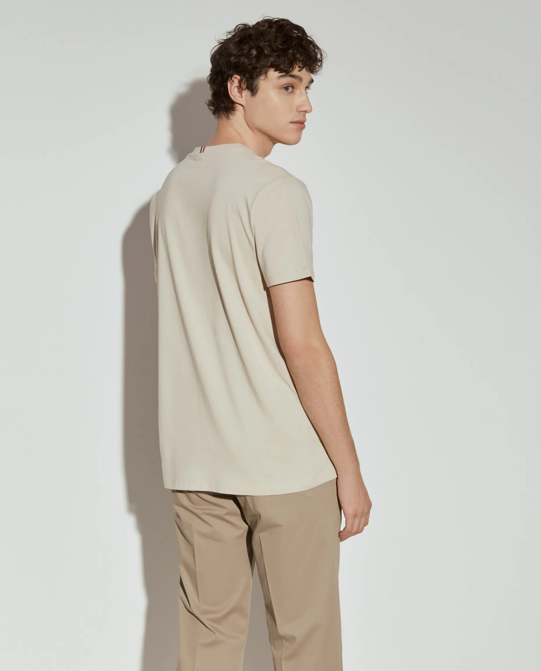 T-shirt básica de algodão