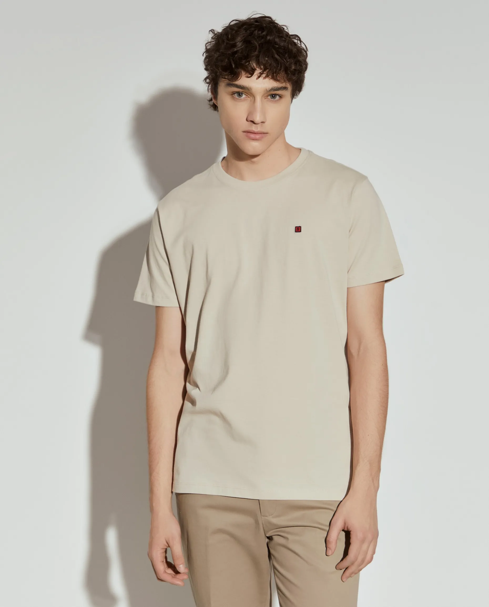 T-shirt básica de algodão