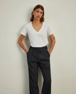 T-shirt de algodão decote em V