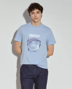 T-shirt manga curta com estampado