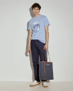 T-shirt manga curta com estampado