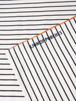 T-shirt manga curta às riscas