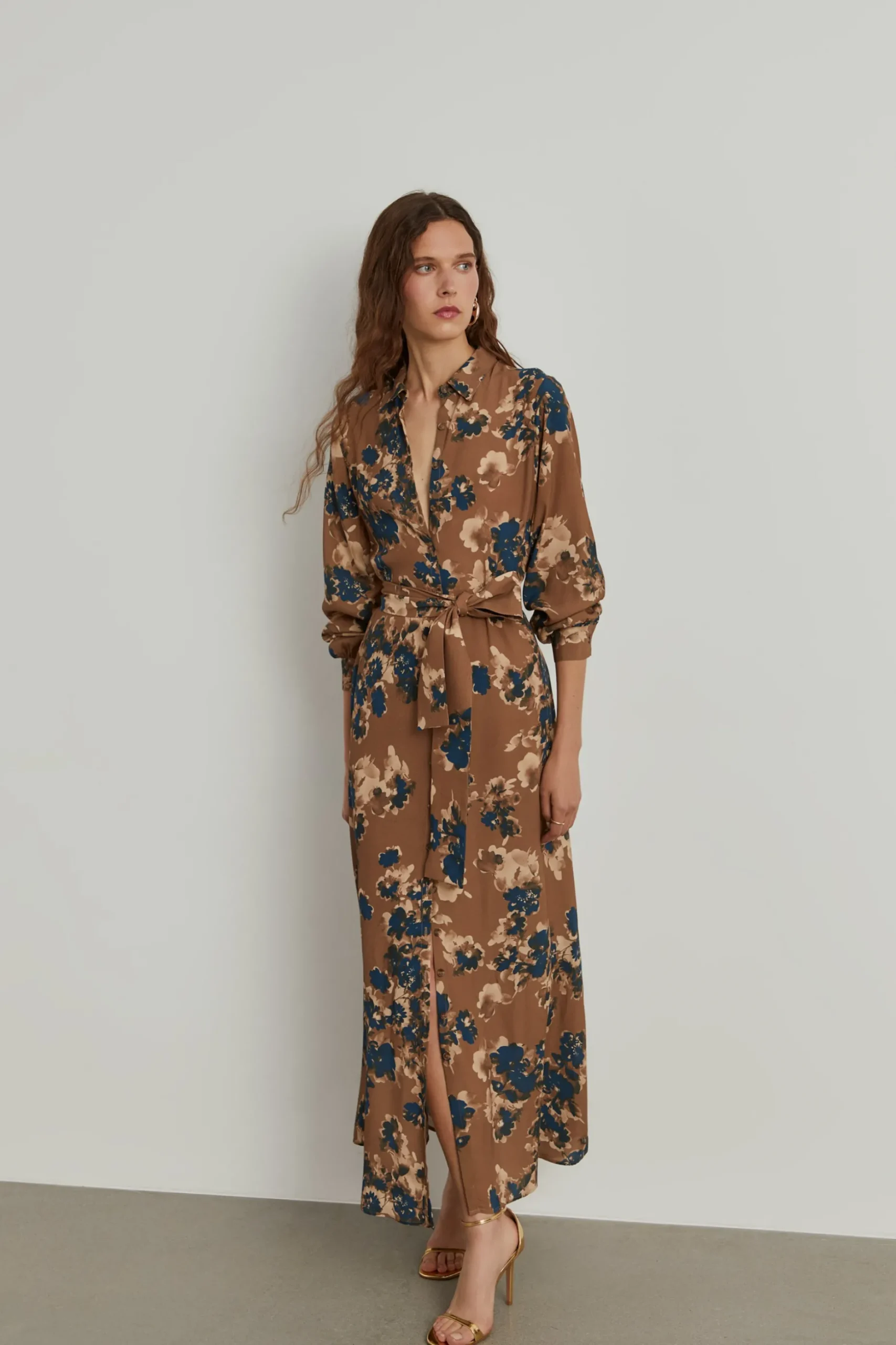 Vestido camiseiro floral