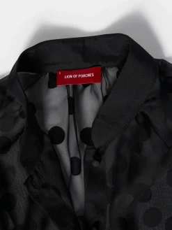 Vestido camiseiro semitransparente polka dots