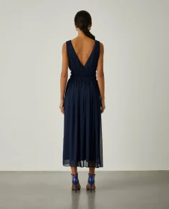 Vestido comprido plissado sem alças