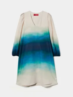 Vestido curto com padrão degradé