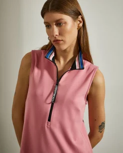 Vestido curto de cavas