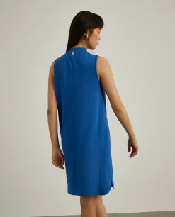 Vestido curto de malha sem mangas