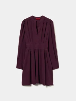 Vestido curto em tencel decote em V