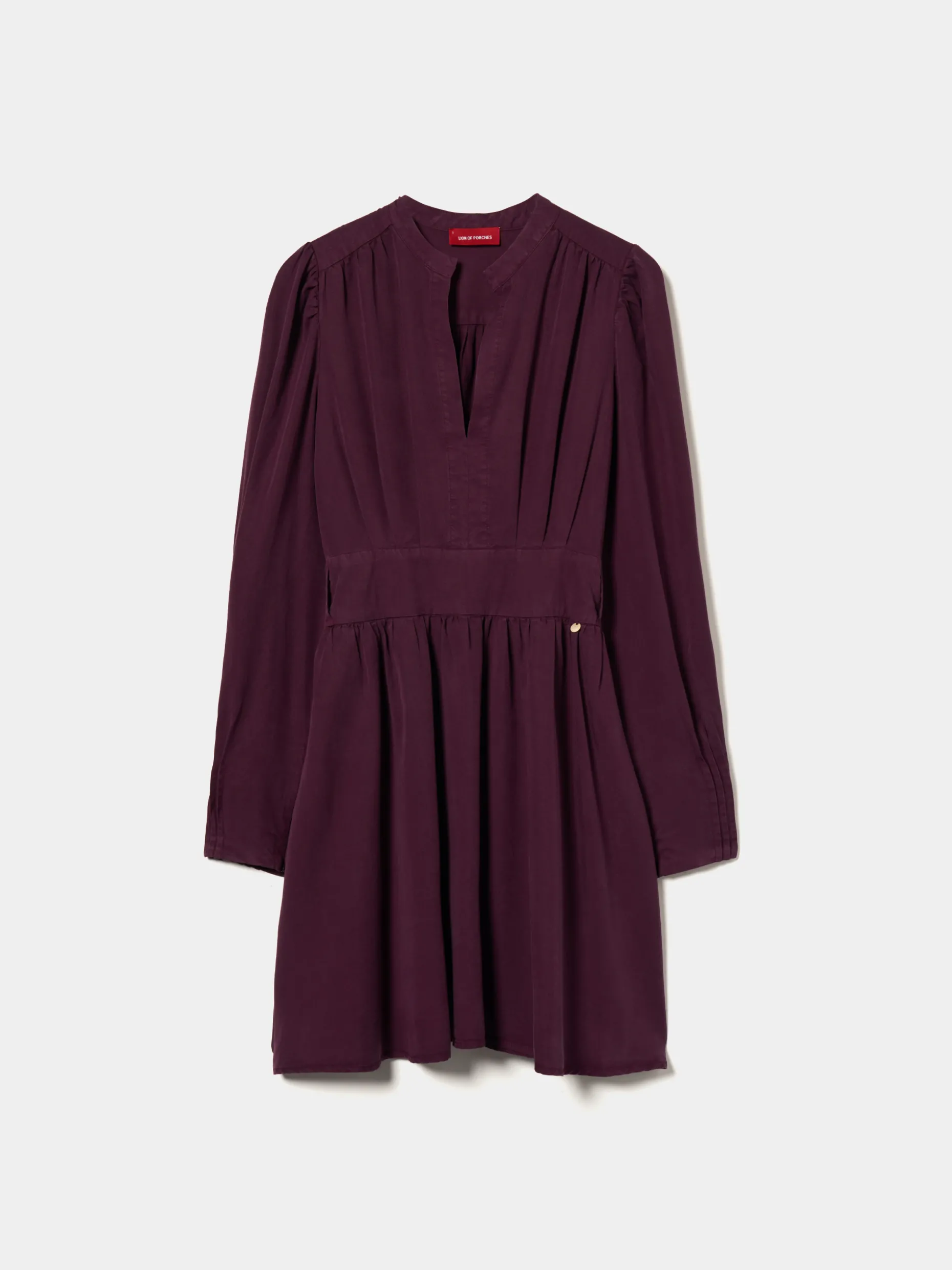 Vestido curto em tencel decote em V