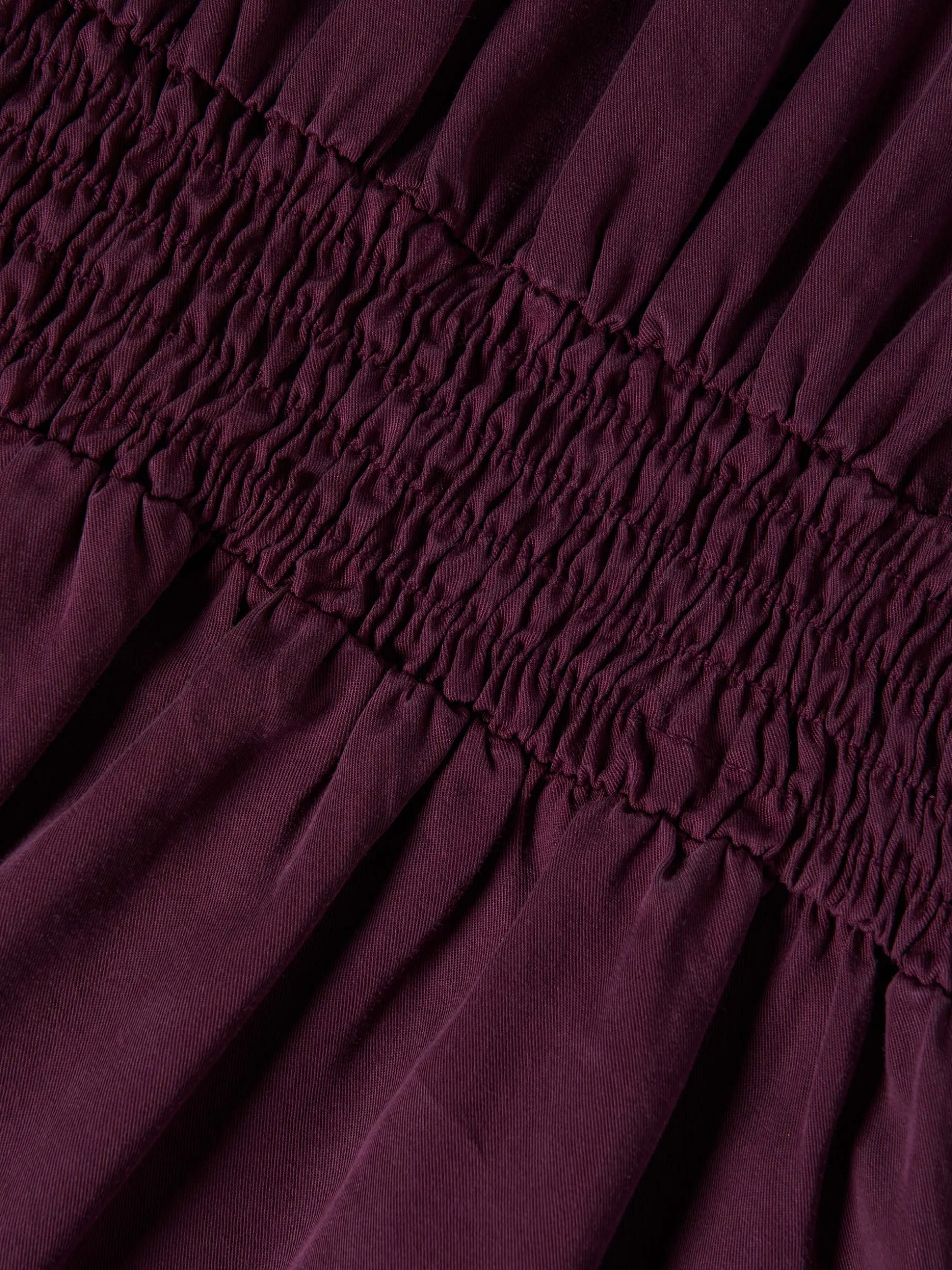 Vestido curto em tencel decote em V