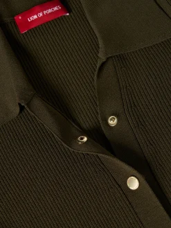 Vestido curto evasé de manga comprida