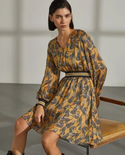 Vestido curto padrão animal