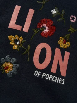 Vestido de malha com capuz