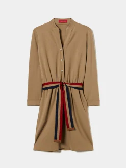 Vestido de malha curto com cinto