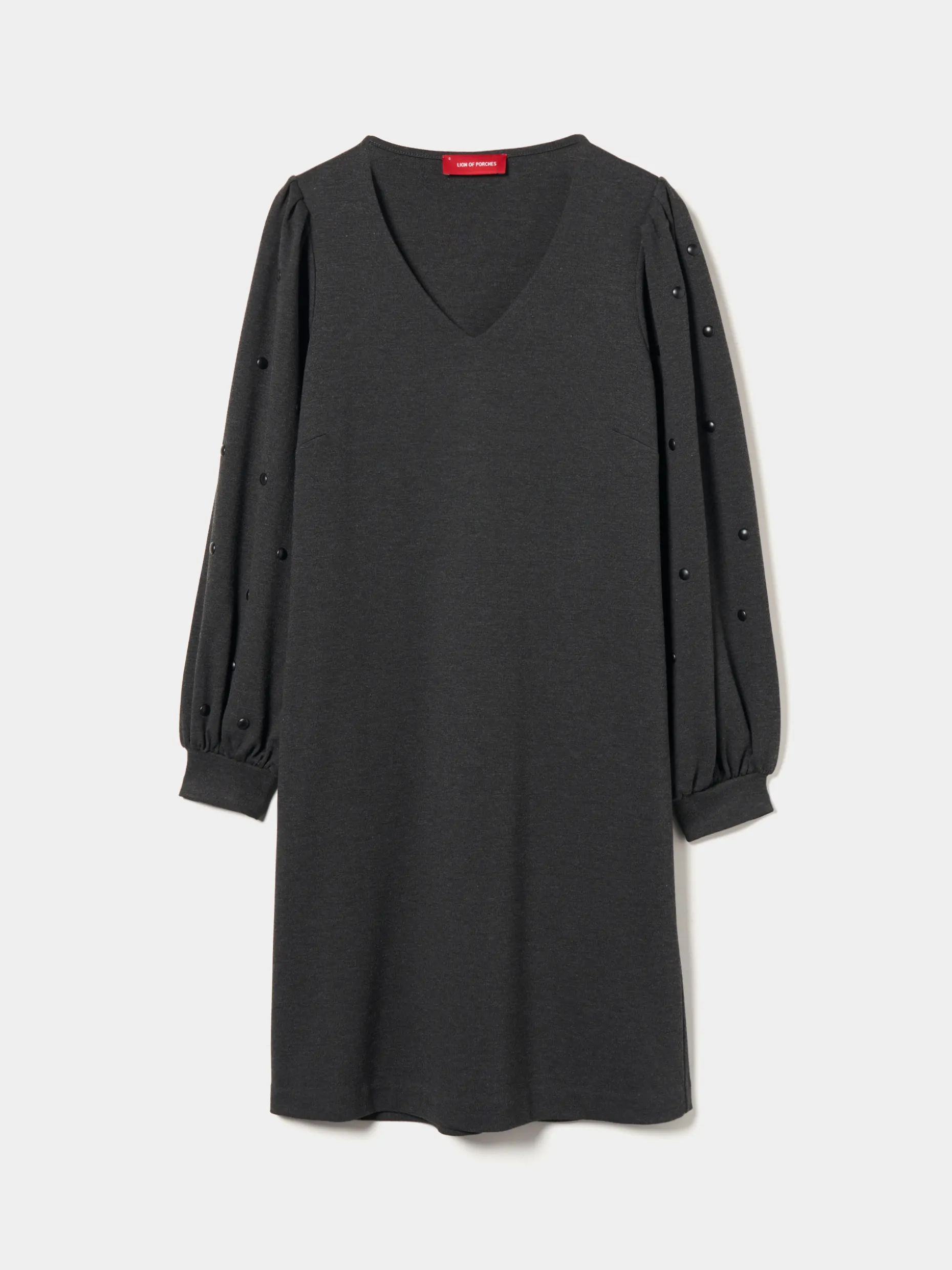 Vestido de malha manga comprida com tachas