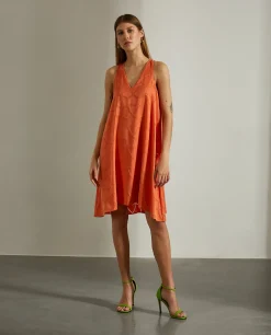 Vestido estampado sem mangas