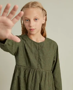 Vestido manga comprida bordado flores