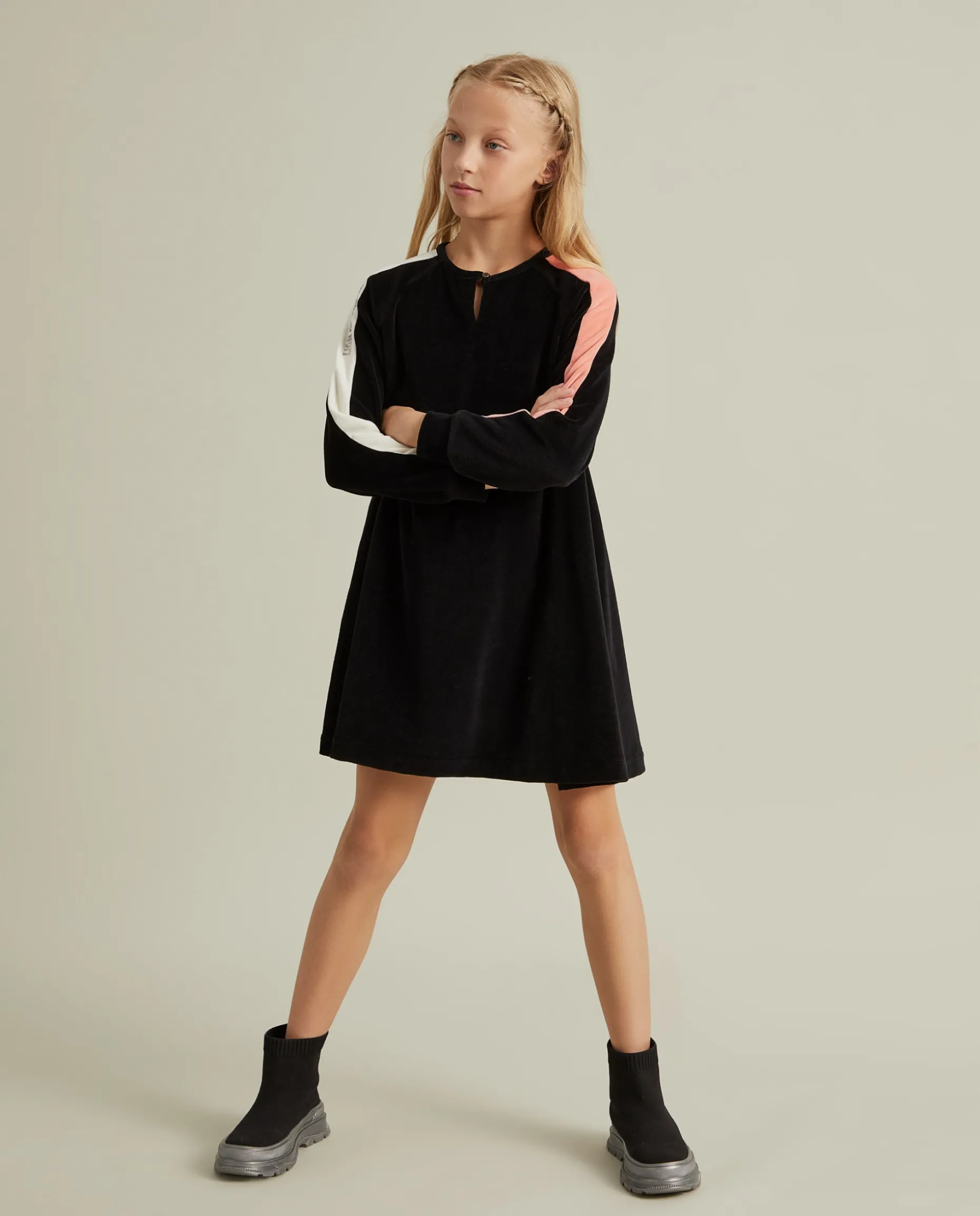 Vestido manga comprida de veludo