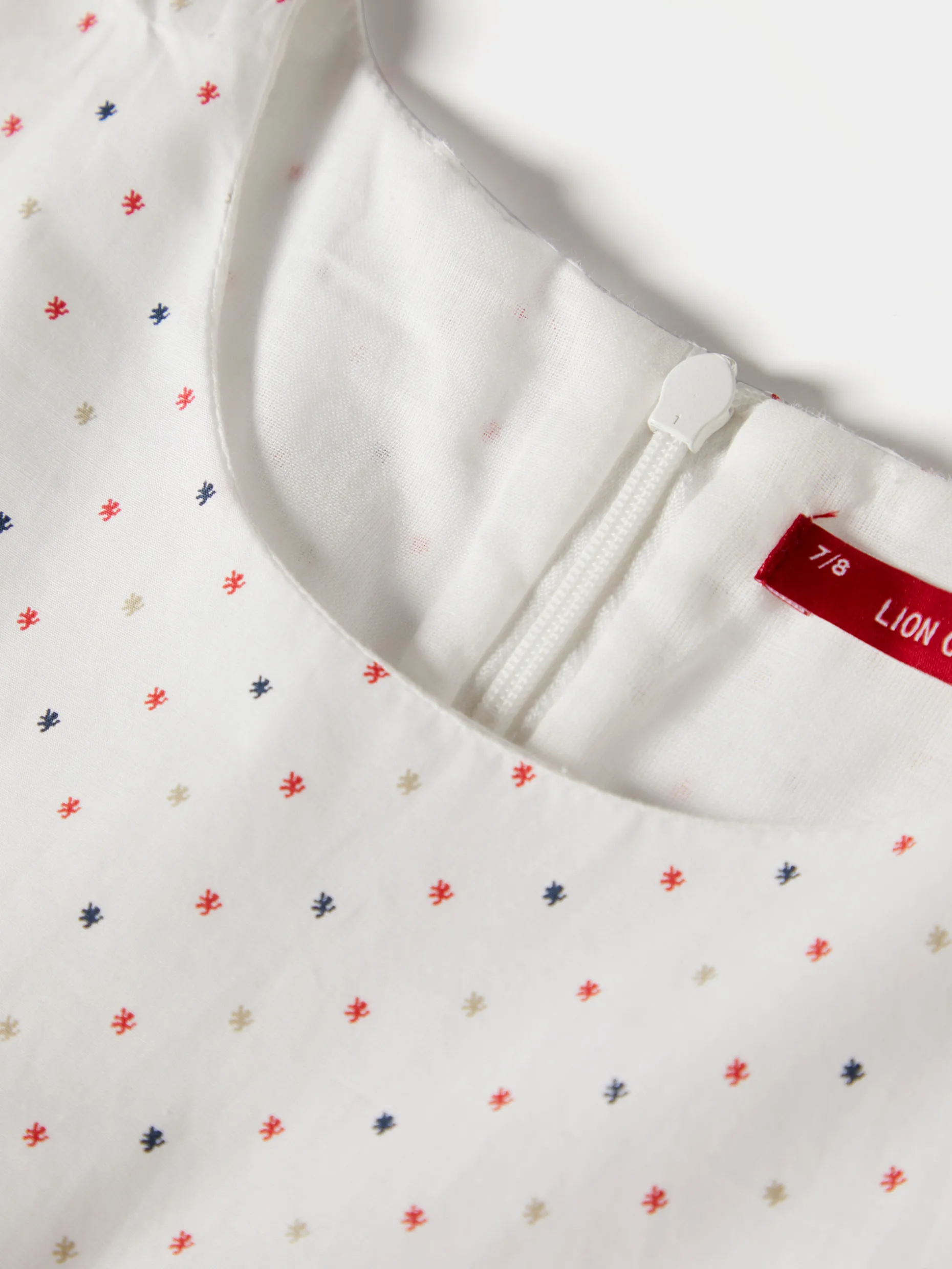 Vestido manga curta com leões