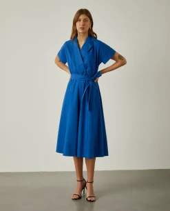 Vestido midi com decote de trespasse