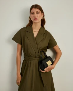 Vestido midi com decote de trespasse