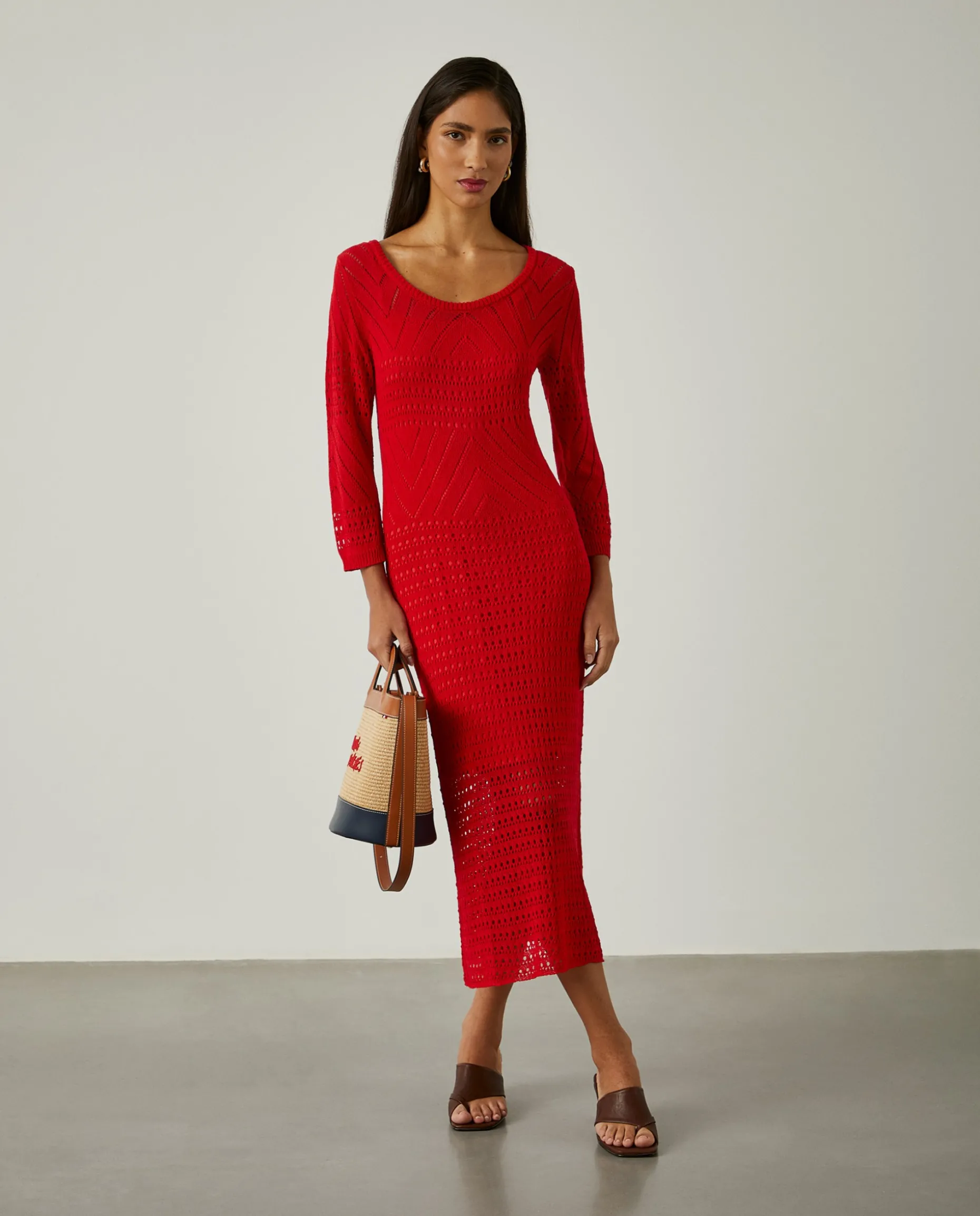 Vestido midi de malha aberta